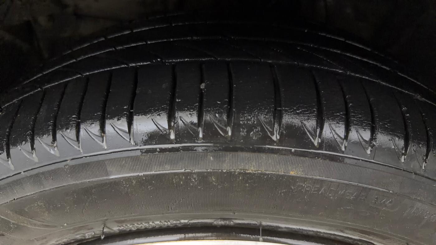 2017 Honda WR-V 1.2L I-VTEC S MT, Petrol, Manual, 54,530 km, Left Front Tyre Tread