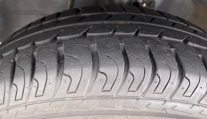 2018 Maruti Wagon R 1.0 VXI OPT AMT, Petrol, Automatic, 7,024 km, Left Front Tyre Tread
