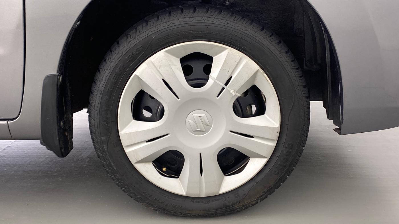 2018 Maruti Wagon R 1.0 VXI OPT AMT, Petrol, Automatic, 7,024 km, Right Front Wheel