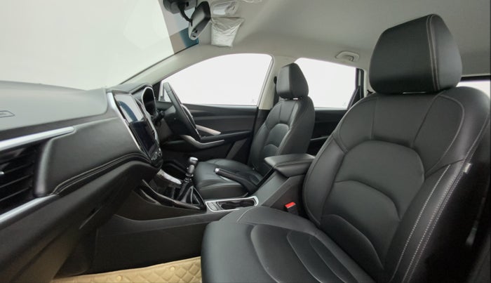 2020 MG HECTOR SMART 2.0 DIESEL, Diesel, Manual, 53,895 km, Right Side Front Door Cabin