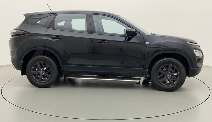 2022 Tata Harrier XT PLUS 2.0L KRYOTEC DARK EDITON, Diesel, Manual, 13,768 km, Right Side View