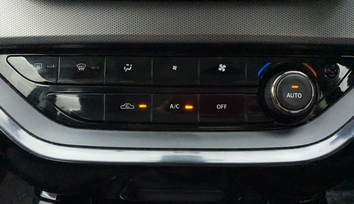 2022 Tata Harrier XT PLUS 2.0L KRYOTEC DARK EDITON, Diesel, Manual, 13,768 km, Automatic Climate Control