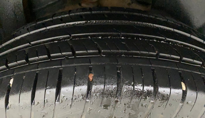 2022 Tata Harrier XT PLUS 2.0L KRYOTEC DARK EDITON, Diesel, Manual, 13,768 km, Left Rear Tyre Tread