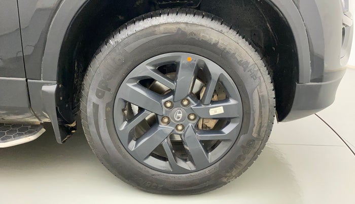 2022 Tata Harrier XT PLUS 2.0L KRYOTEC DARK EDITON, Diesel, Manual, 13,768 km, Right Front Wheel