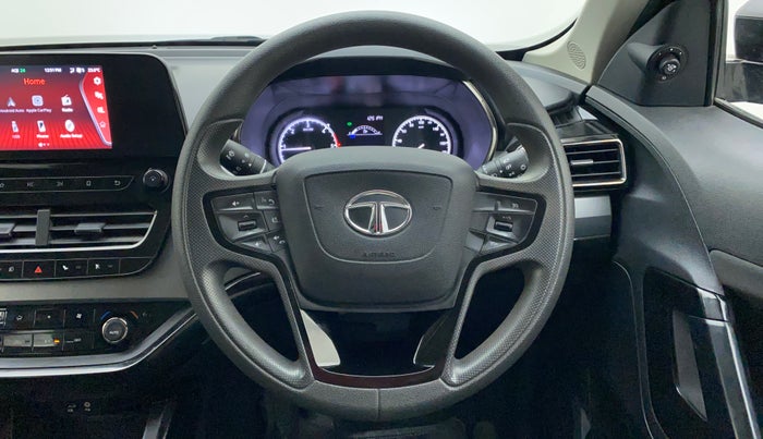 2022 Tata Harrier XT PLUS 2.0L KRYOTEC DARK EDITON, Diesel, Manual, 13,768 km, Steering Wheel Close Up