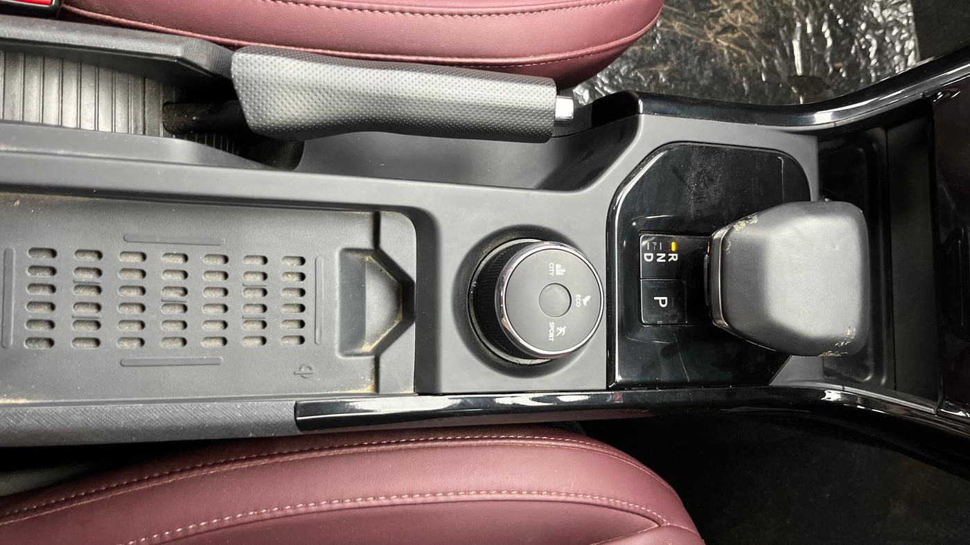 2024 Tata Curvv Accomplished S 1.2 Petrol 7DCA, Petrol, Automatic, 1,401 km, Gear Lever