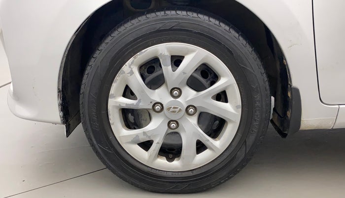 2017 Hyundai Grand i10 MAGNA AT 1.2 KAPPA VTVT, Petrol, Automatic, 62,458 km, Left Front Wheel