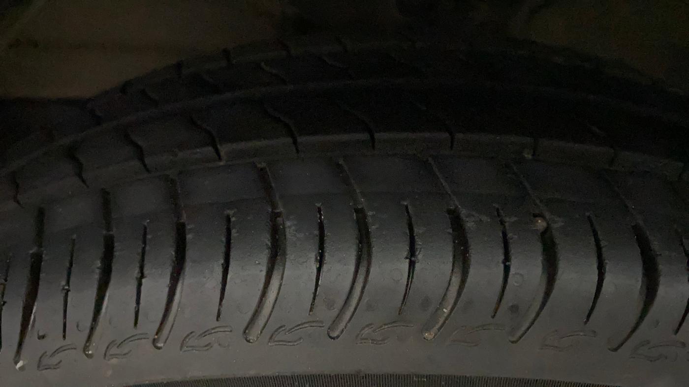 2021 Maruti S PRESSO VXI, Petrol, Manual, 15,270 km, Left Front Tyre Tread