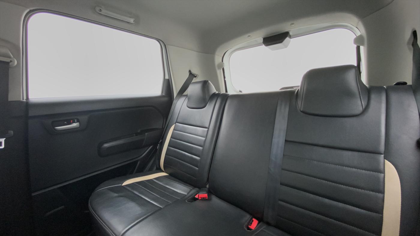 2019 Maruti New Wagon-R ZXI 1.2 old, Petrol, Manual, 32,324 km, Right Side Rear Door Cabin View