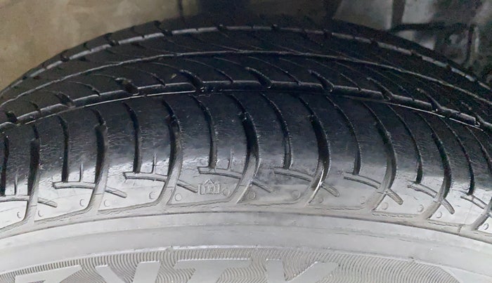 2019 Maruti New Wagon-R ZXI 1.2 old, Petrol, Manual, 32,324 km, Right Front Tyre Tread