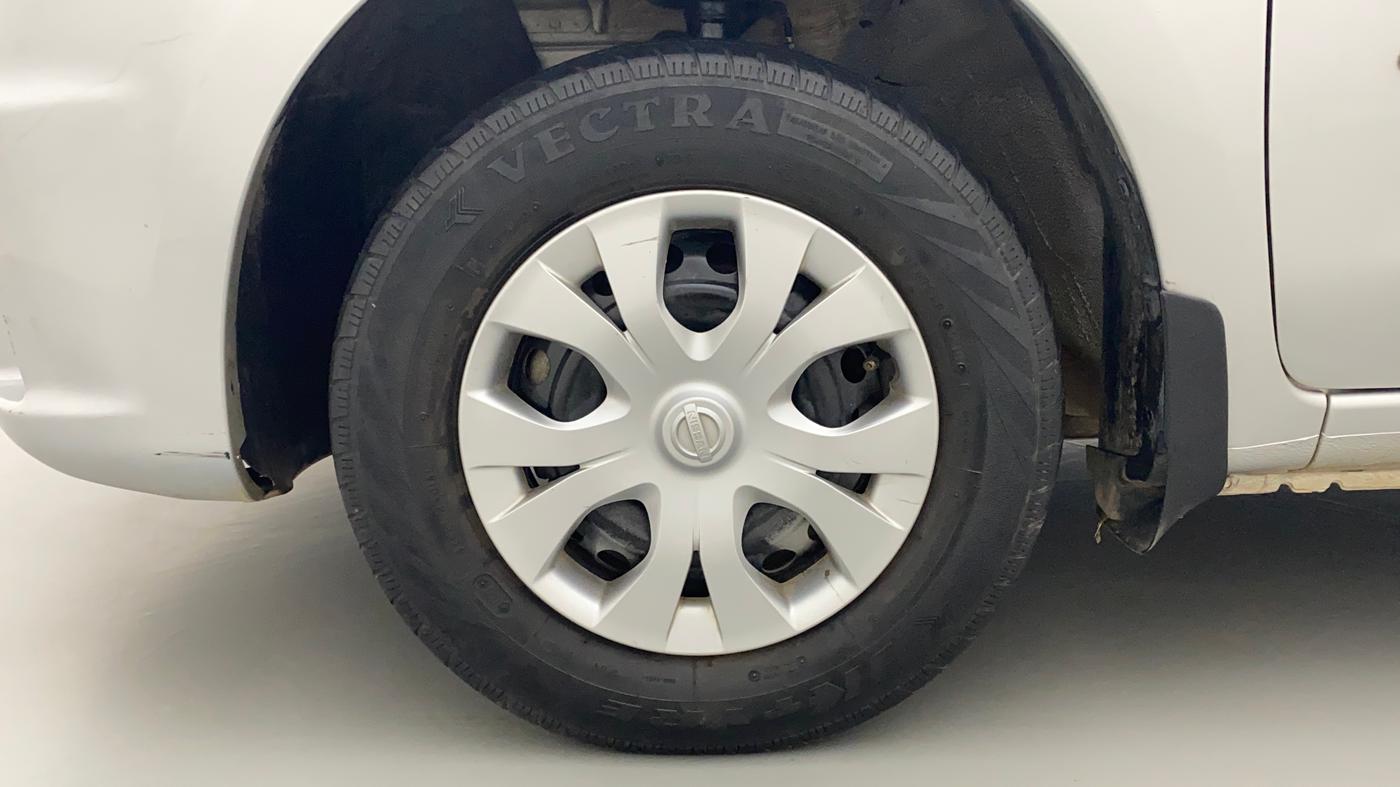 2018 Nissan Micra Active XL O, Petrol, Manual, 33,048 km, Left Front Wheel