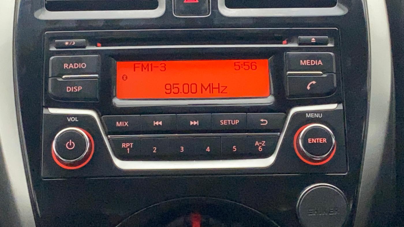 2018 Nissan Micra Active XL O, Petrol, Manual, 33,048 km, Infotainment System