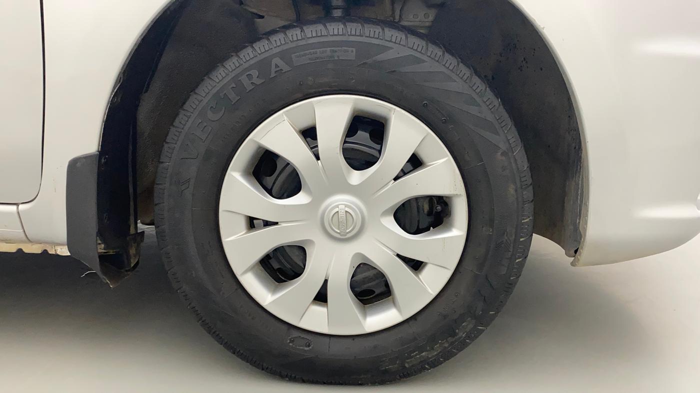 2018 Nissan Micra Active XL O, Petrol, Manual, 33,048 km, Right Front Wheel
