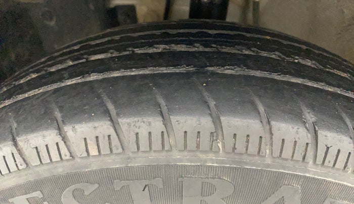 2018 Nissan Micra Active XL O, Petrol, Manual, 33,048 km, Left Front Tyre Tread