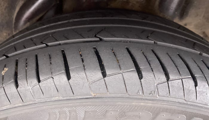 2019 Hyundai Verna 1.6 SX VTVT (O), Petrol, Manual, 19,522 km, Left Rear Tyre Tread