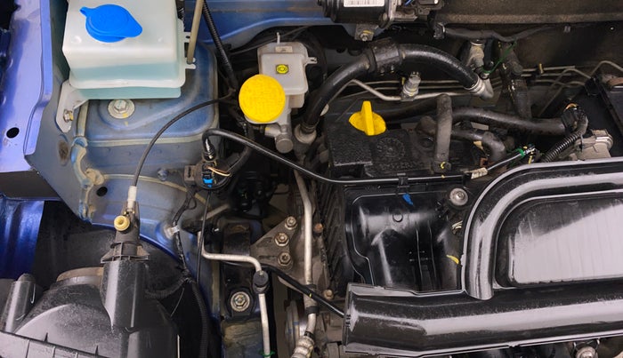 2019 Renault Kwid CLIMBER 1.0 AMT, Petrol, Automatic, 15,910 km, Engine View - Right