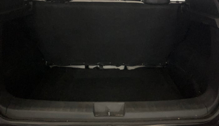 2023 Nissan MAGNITE XE, Petrol, Manual, 40,447 km, Boot Inside