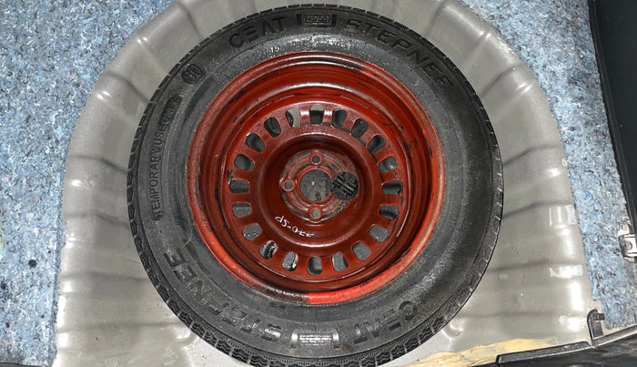 2023 Nissan MAGNITE XE, Petrol, Manual, 40,447 km, Spare Tyre