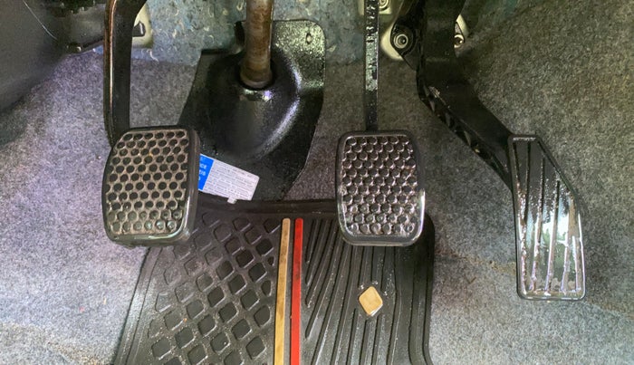 2020 Maruti Alto LXI, Petrol, Manual, 35,941 km, Pedals