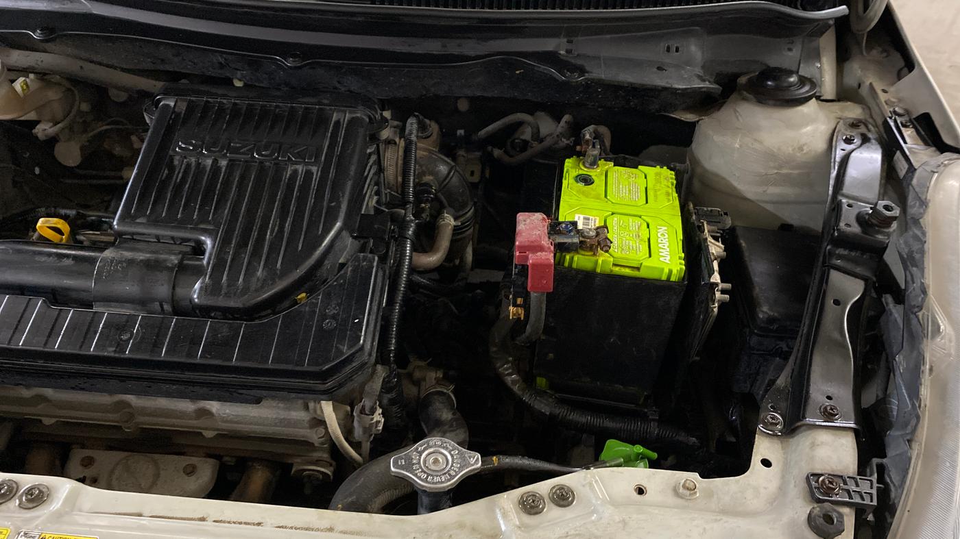 2014 Maruti Swift VXI, Petrol, Manual, 33,948 km, Engine View - Left