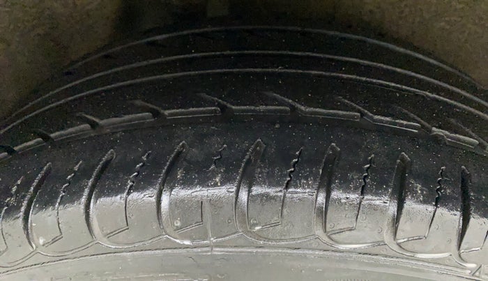 2017 Ford Ecosport TITANIUM 1.5L PETROL, Petrol, Manual, 45,944 km, Right Rear Tyre Tread