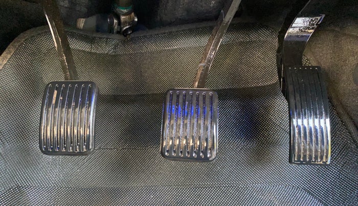 2024 Hyundai AURA SX 1.2 CNG, CNG, Manual, 16,272 km, Pedals