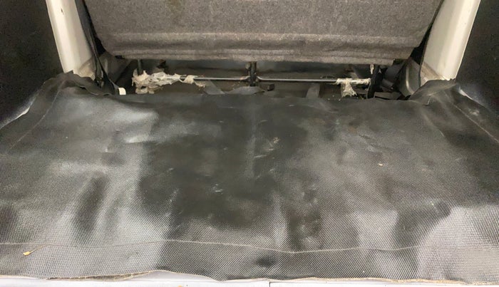 2017 Maruti Eeco 5 STR WITH A/C+HTR, Petrol, Manual, 12,281 km, Boot Inside