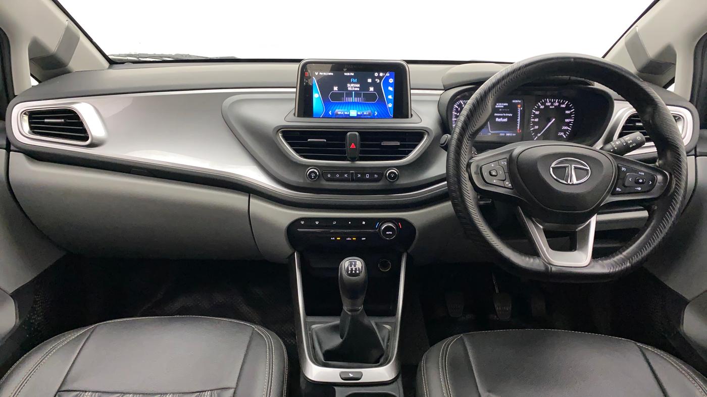 2021 Tata ALTROZ XZ PETROL, Petrol, Manual, 33,952 km, Dashboard