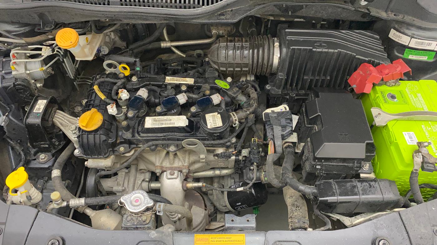 2021 Tata ALTROZ XZ PETROL, Petrol, Manual, 33,952 km, Open Bonet