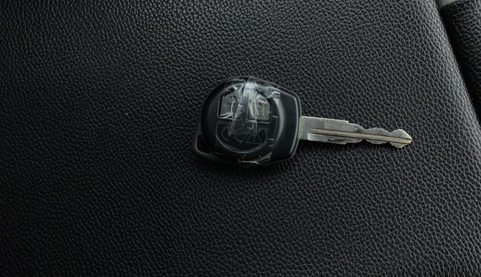 2020 Maruti Swift VXI, Petrol, Manual, 36,685 km, Key Close Up