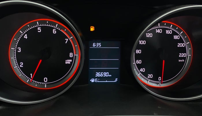 2020 Maruti Swift VXI, Petrol, Manual, 36,685 km, Odometer Image