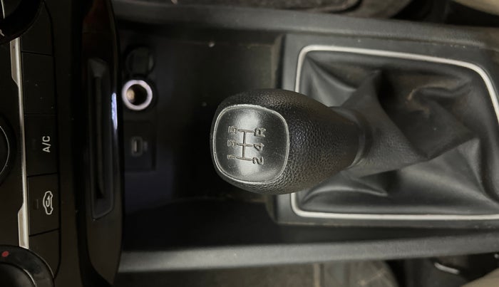 2020 Hyundai Elite i20 MAGNA PLUS 1.2, Petrol, Manual, 44,157 km, Gear Lever