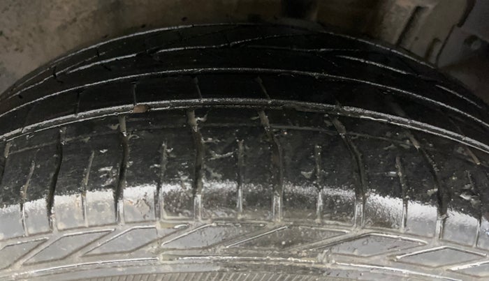 2021 Tata NEXON XZ PLUS DIESEL DUAL TONE, Diesel, Manual, 46,717 km, Left Rear Tyre Tread