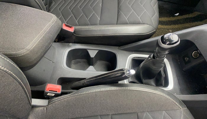 2021 Nissan MAGNITE XV PREMIUM, Petrol, Manual, 76,083 km, Gear Lever
