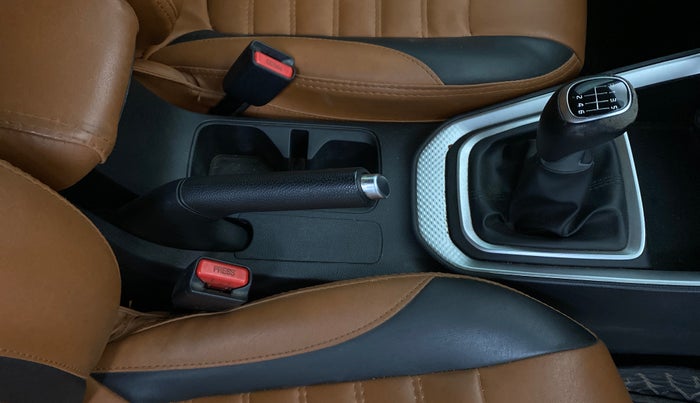 2022 KIA SONET HTX 1.0 IMT, Petrol, Manual, 89,713 km, Gear Lever