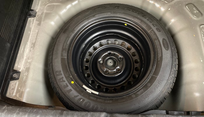 2022 KIA SONET HTX 1.0 IMT, Petrol, Manual, 89,713 km, Spare Tyre