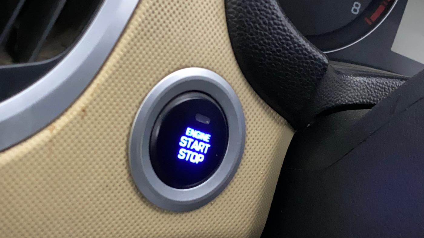 2017 Hyundai Creta SX PLUS AT 1.6 PETROL, Petrol, Automatic, 38,706 km, Keyless Start/ Stop Button