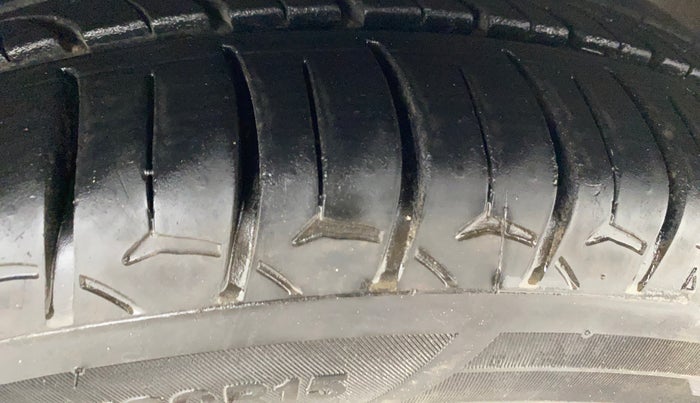 2022 Hyundai GRAND I10 NIOS SPORTZ 1.0 TURBO GDI, Petrol, Manual, 56,362 km, Right Front Tyre Tread