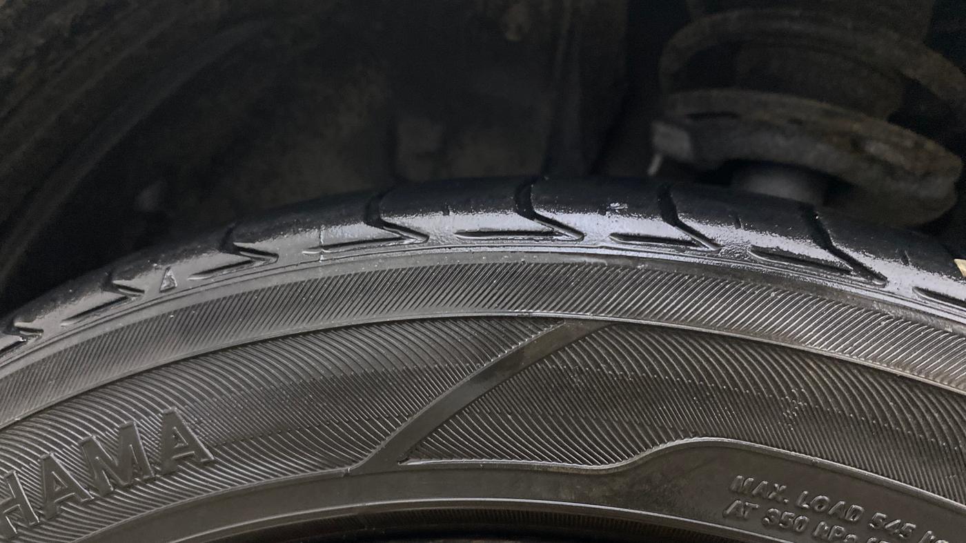 2021 Tata ALTROZ XZ PETROL, Petrol, Manual, 95,833 km, Left Front Tyre Tread