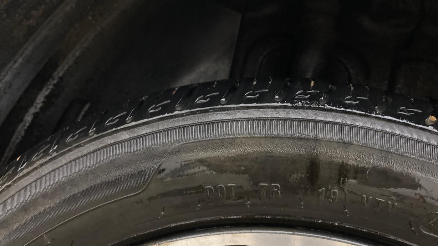 2021 Tata ALTROZ XZ PETROL, Petrol, Manual, 95,833 km, Right Rear Tyre Tread