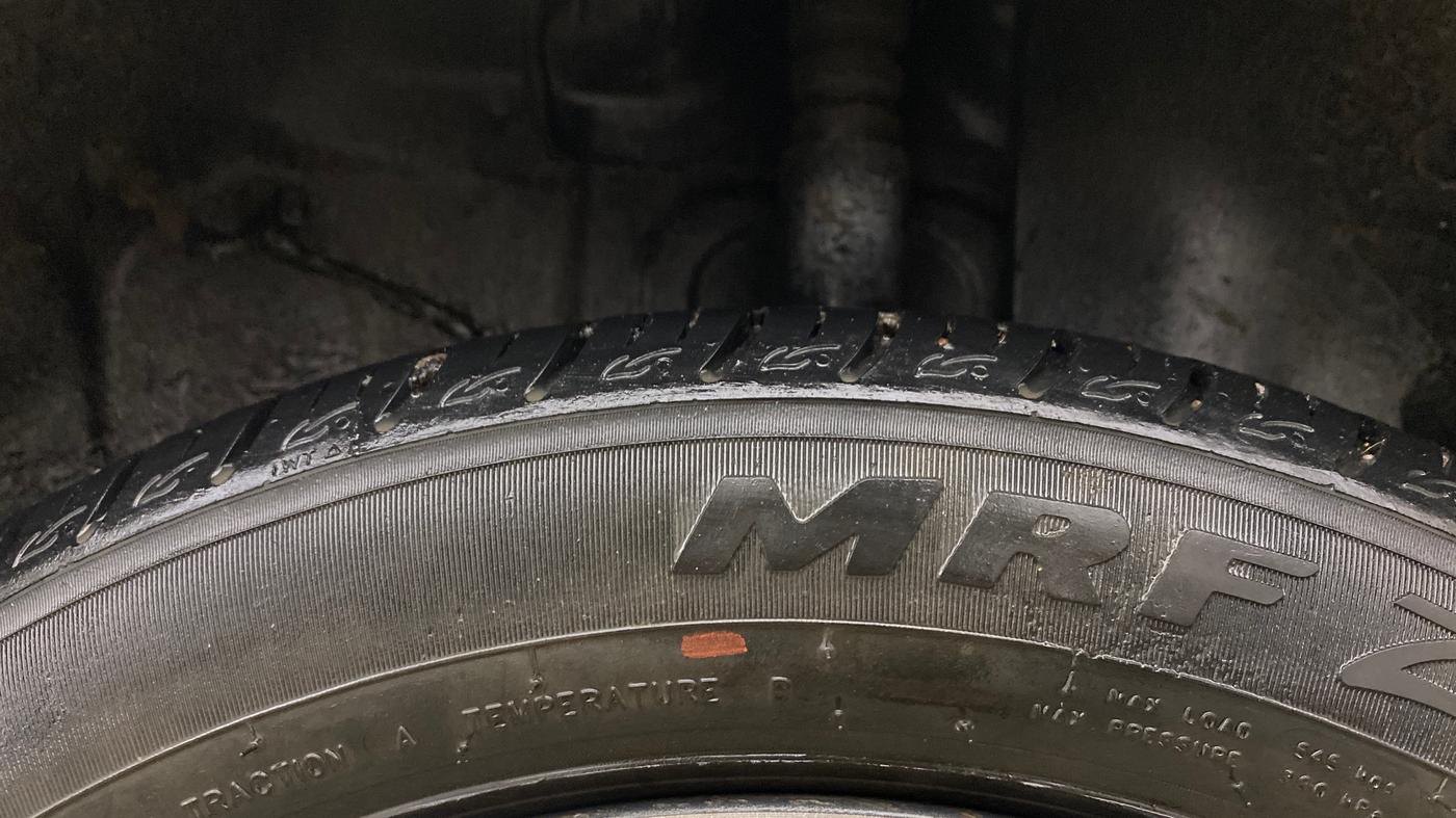 2021 Tata ALTROZ XZ PETROL, Petrol, Manual, 95,833 km, Left Rear Tyre Tread