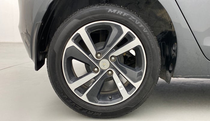 2020 Tata ALTROZ XZ 1.2, Petrol, Manual, 14,643 km, Right Rear Wheel