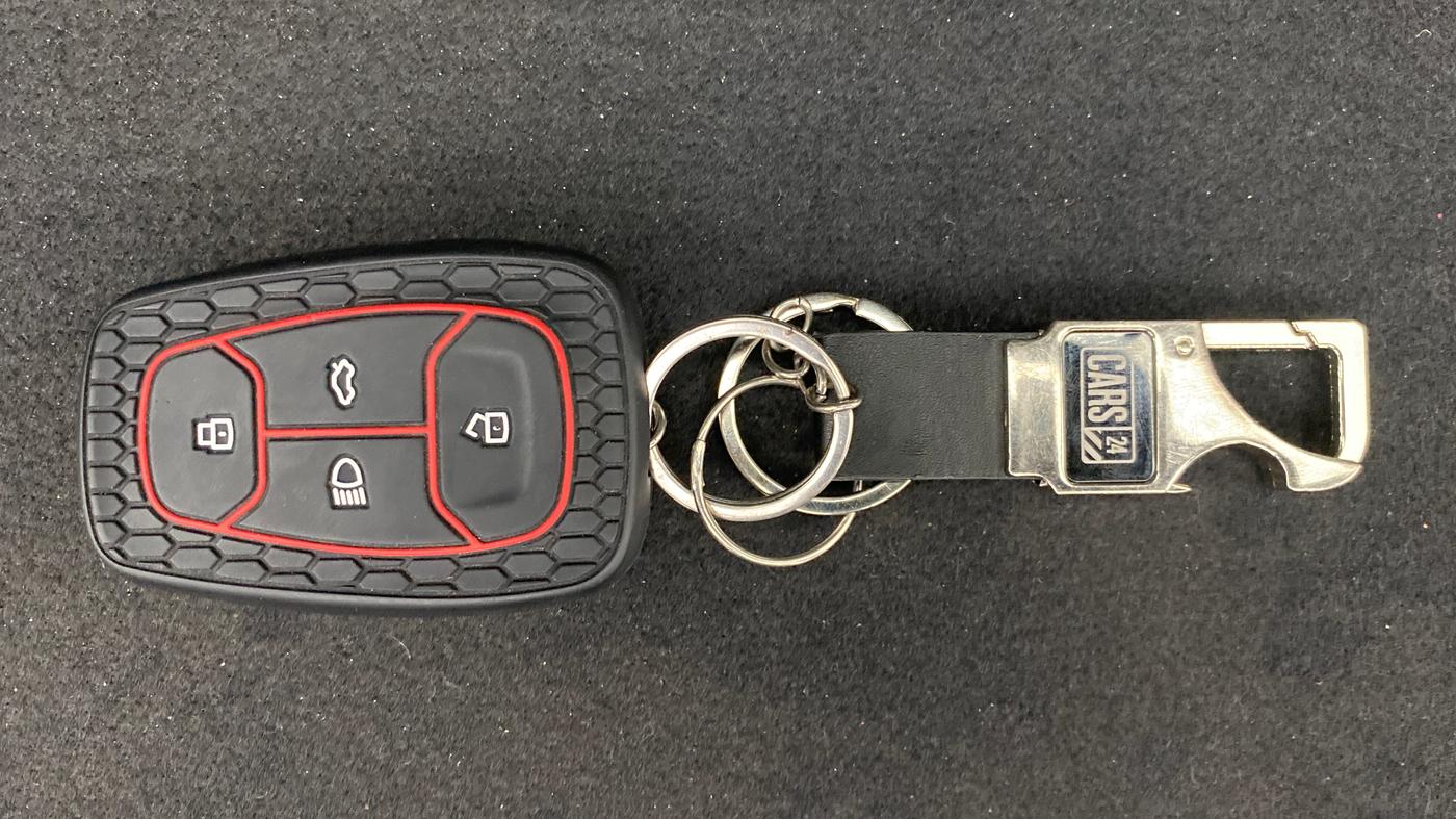 2020 Tata ALTROZ XZ 1.2, Petrol, Manual, 14,643 km, Key Close Up