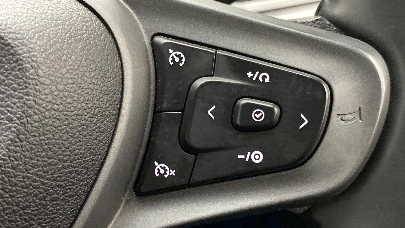 2020 Tata ALTROZ XZ 1.2, Petrol, Manual, 14,643 km, Adaptive Cruise Control