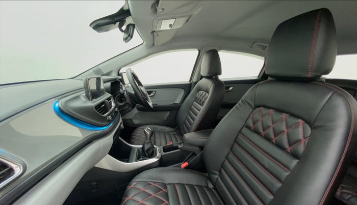 2020 Tata ALTROZ XZ 1.2, Petrol, Manual, 14,643 km, Right Side Front Door Cabin
