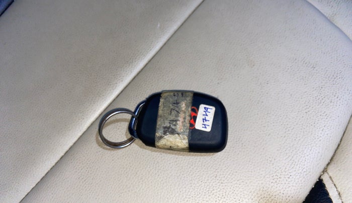 2014 Hyundai Grand i10 SPORTZ 1.2 KAPPA VTVT, Petrol, Manual, 41,599 km, Key Close Up