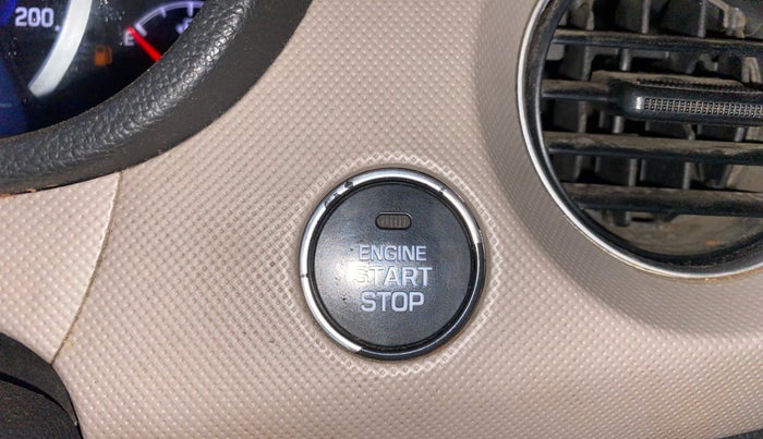 2014 Hyundai Grand i10 SPORTZ 1.2 KAPPA VTVT, Petrol, Manual, 41,599 km, Keyless Start/ Stop Button