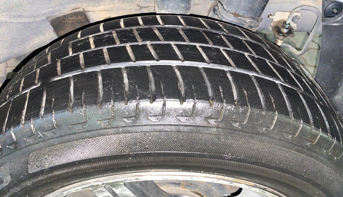 2014 Hyundai Grand i10 SPORTZ 1.2 KAPPA VTVT, Petrol, Manual, 41,599 km, Left Rear Tyre Tread