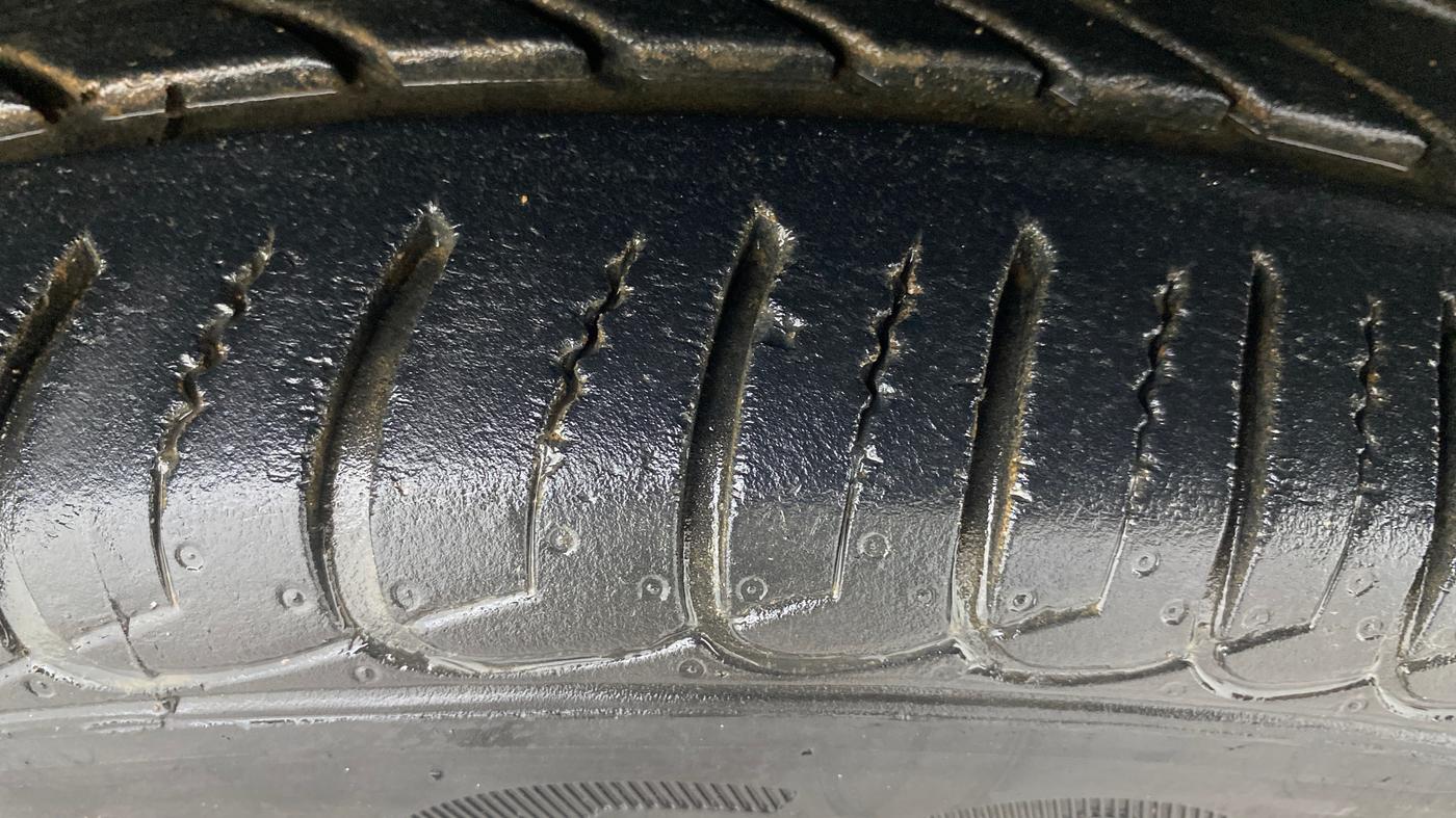 2016 Ford Ecosport TITANIUM 1.5L PETROL AT, Petrol, Automatic, 85,564 km, Right Front Tyre Tread