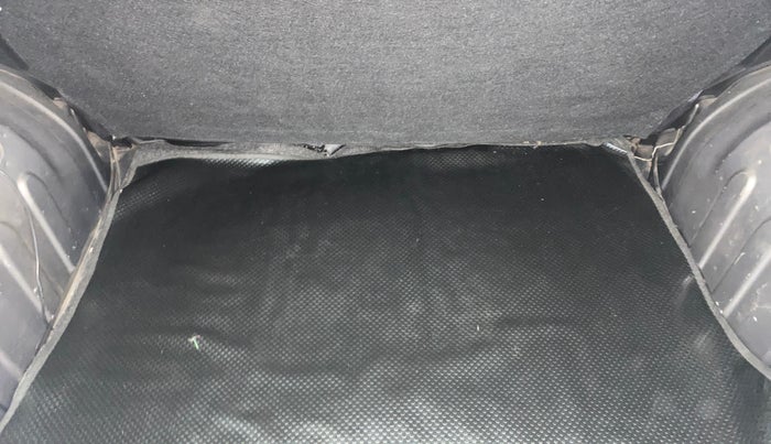 2019 Renault Kwid RXT 1.0 AMT (O), Petrol, Automatic, 57,254 km, Boot Inside